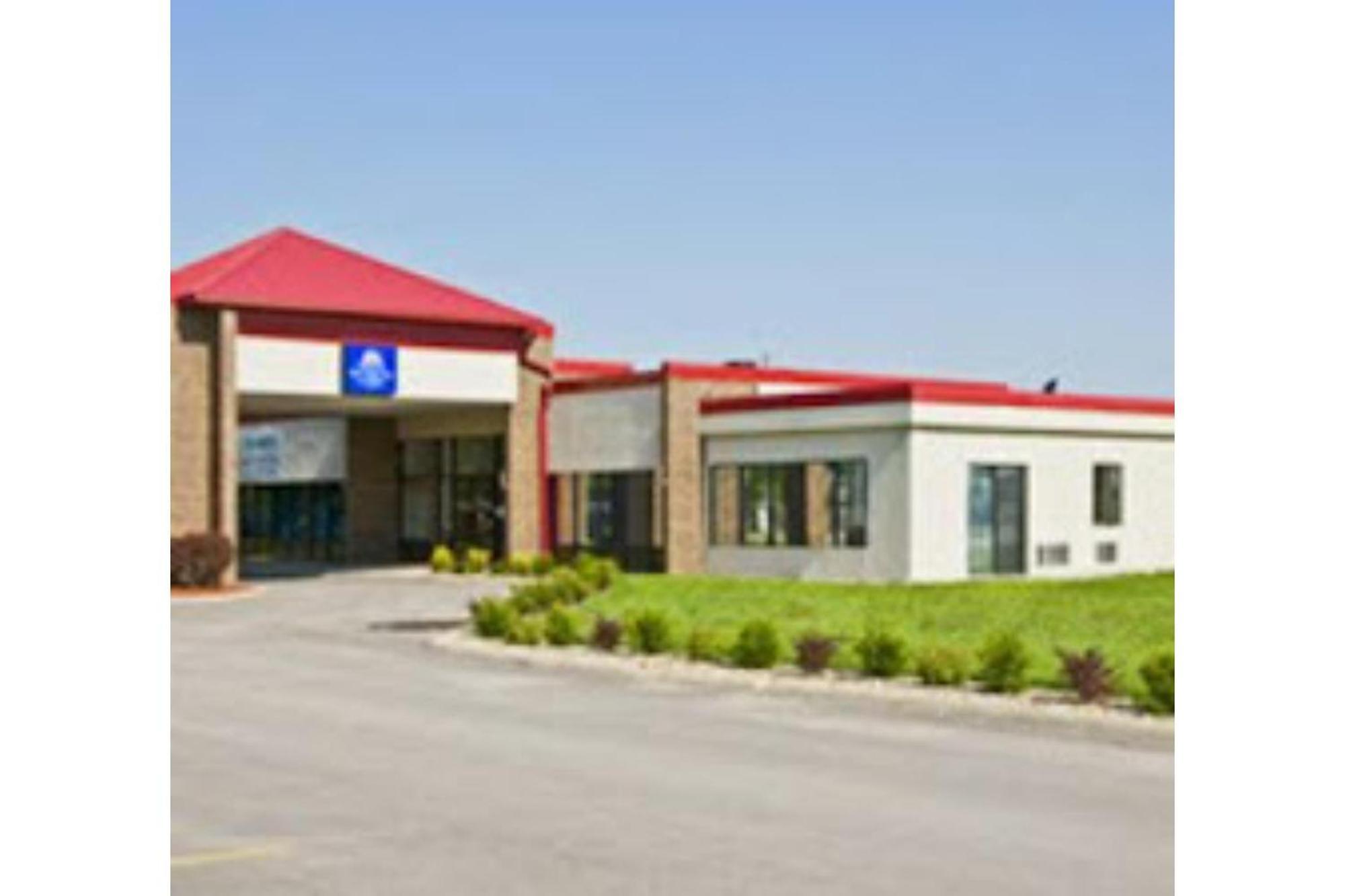 Fairview Inn By Oyo Hesston I-135 Exterior photo